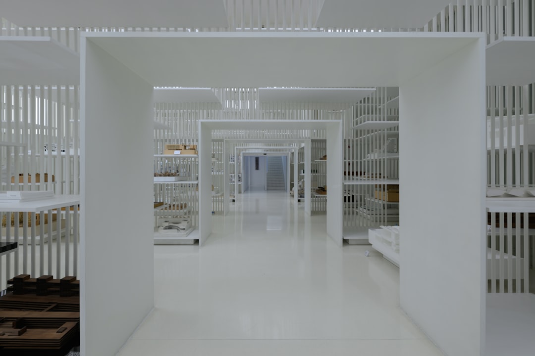 UK pharmacy comparing Mounjaro prescription prices in 2025